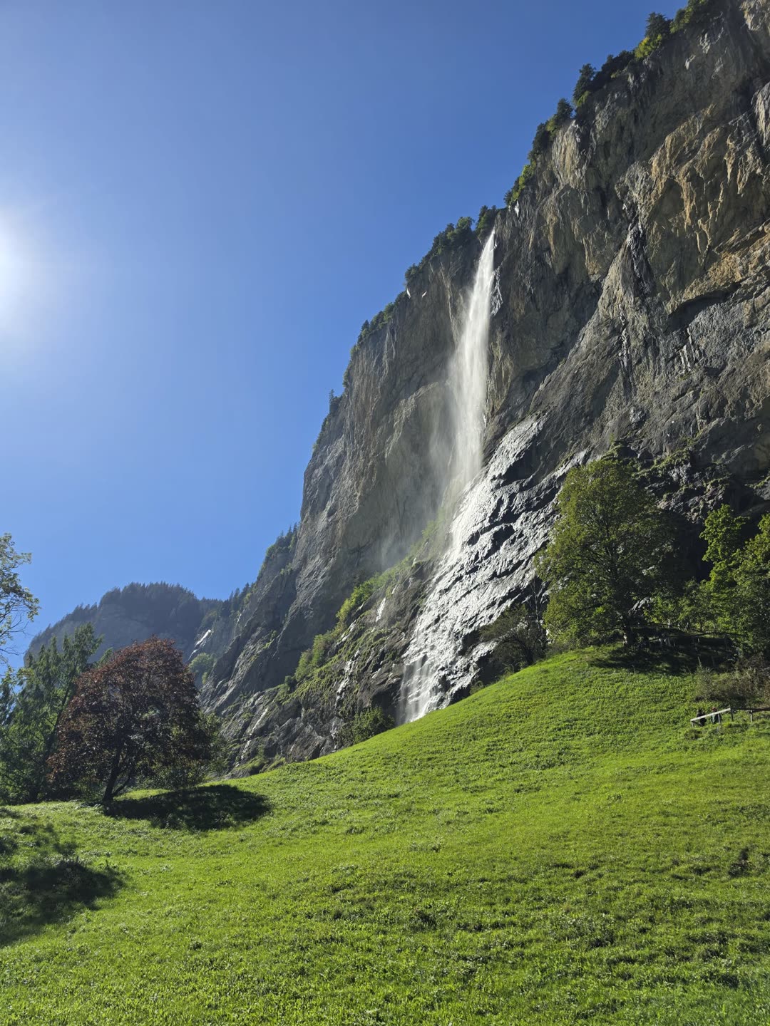 Cascada Staubbach din Lauterbrunnen, Elveția